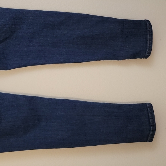 No Boundaries Mid Rise Distressed Skinny Crop Blue Jeans 13 Juniors - Picture 8 of 10